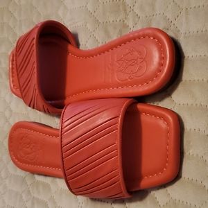 NEW Antonio Melani Sandals